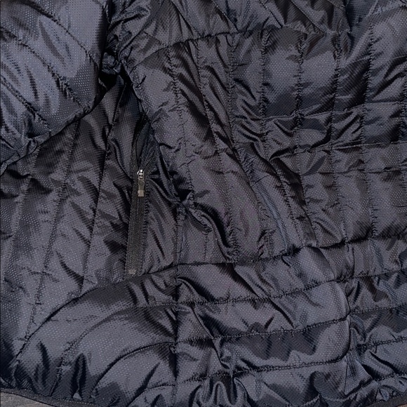 Merrell Black Puffer Jacket - Picture 7 of 7